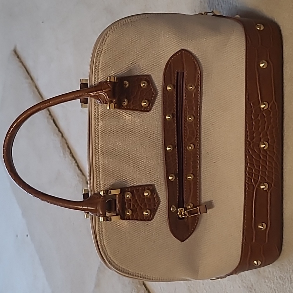 Beige & Brown Gold Studded Purse